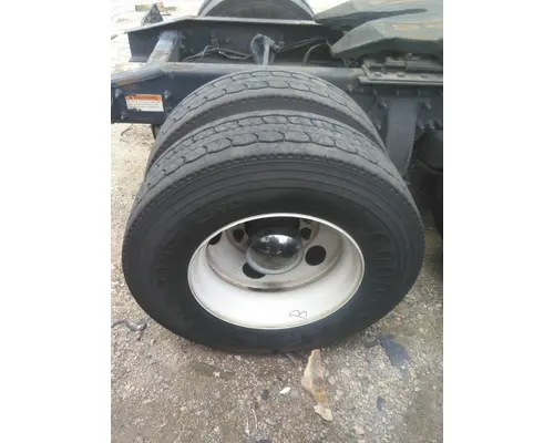 GOODYEAR 295/75R22.5 TIRE