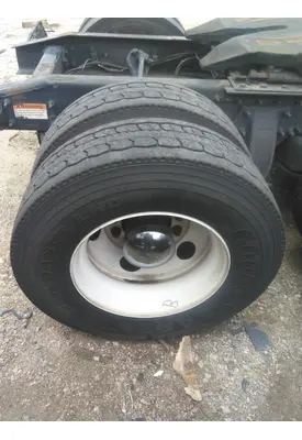 GOODYEAR 295/75R22.5 TIRE