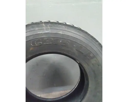 GOODYEAR 295/75R22.5 TIRE