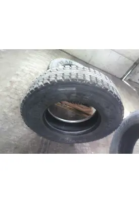 GOODYEAR 295/75R22.5 TIRE