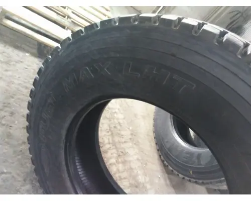 GOODYEAR 295/75R22.5 TIRE