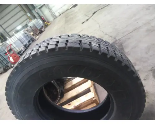 GOODYEAR 295/75R22.5 TIRE