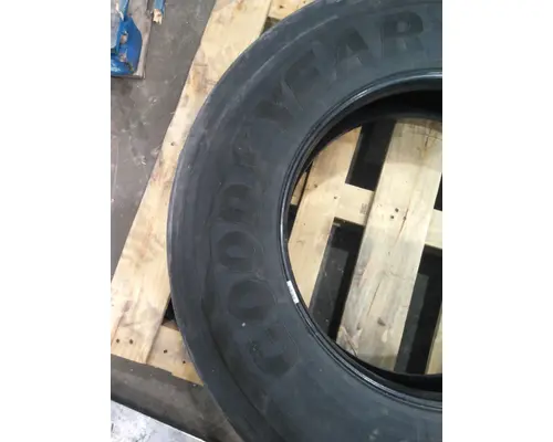GOODYEAR 295/75R22.5 TIRE