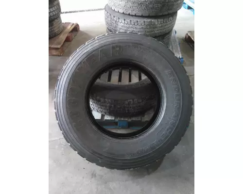 GOODYEAR 295/75R22.5 TIRE