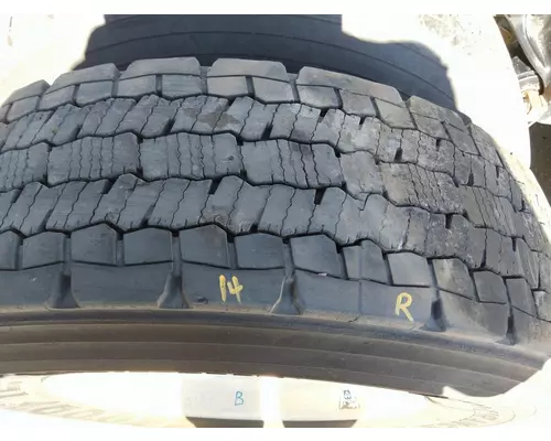 GOODYEAR 295/75R22.5 TIRE