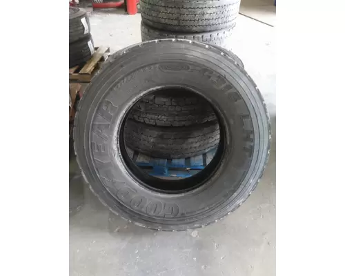 GOODYEAR 295/75R22.5 TIRE