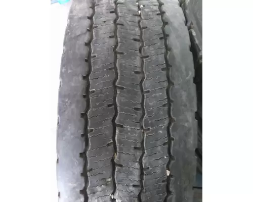 GOODYEAR 295/75R22.5 TIRE