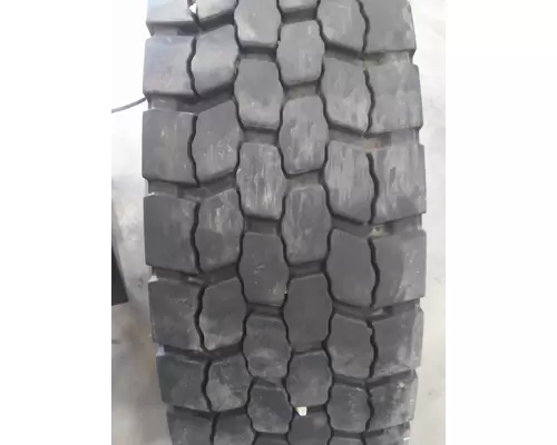 GOODYEAR 295/75R22.5 TIRE