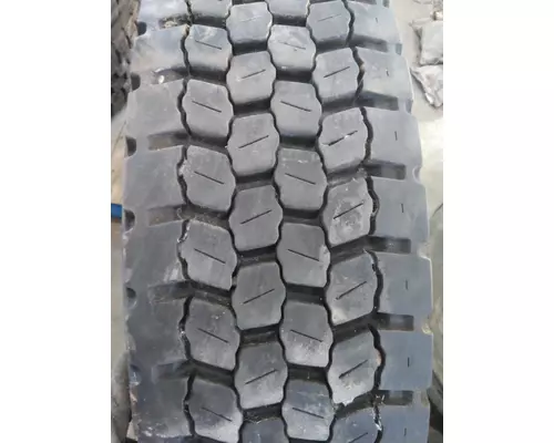 GOODYEAR 295/75R22.5 TIRE