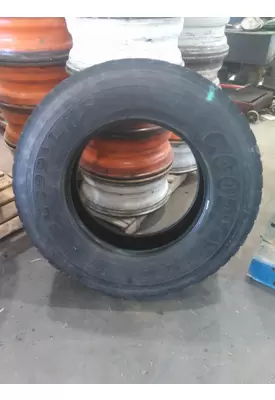 GOODYEAR 295/75R22.5 TIRE