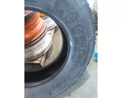 GOODYEAR 295/75R22.5 TIRE