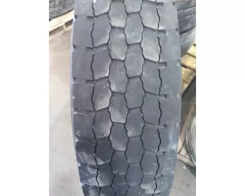 GOODYEAR 295/75R22.5 TIRE