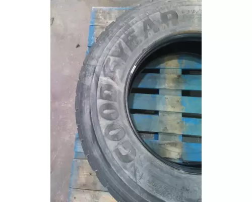 GOODYEAR 295/75R22.5 TIRE