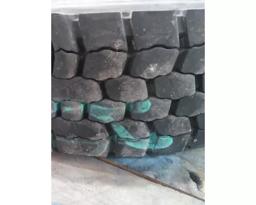 GOODYEAR 295/75R22.5 TIRE