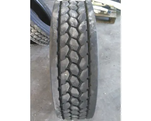 GOODYEAR 295/75R22.5 TIRE