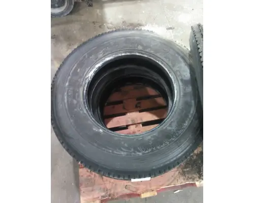 GOODYEAR 295/75R22.5 TIRE