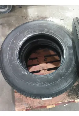 GOODYEAR 295/75R22.5 TIRE