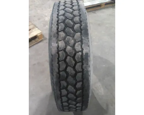 GOODYEAR 295/75R22.5 TIRE