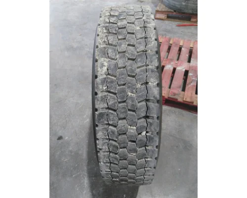 GOODYEAR 295/75R22.5 TIRE