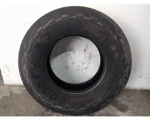 GOODYEAR 315/80R22.5 TIRE