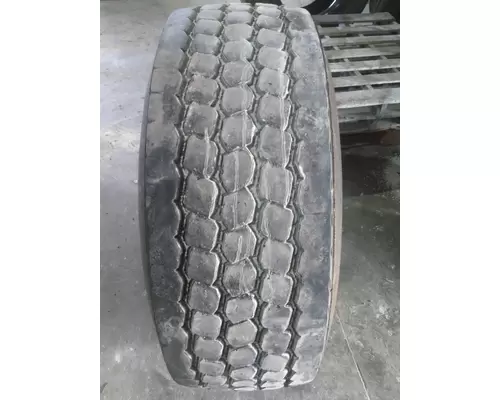 GOODYEAR 425/65R22.5 TIRE