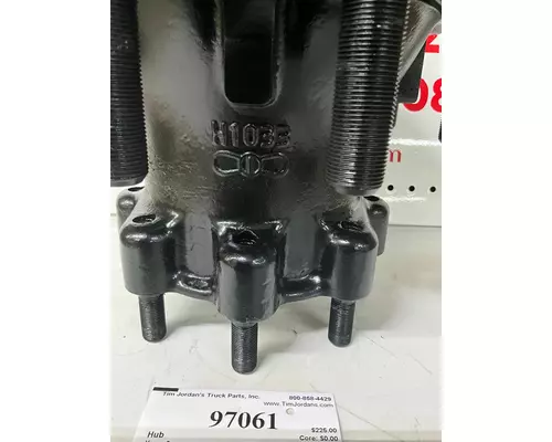 GUNITE H1033 Hub