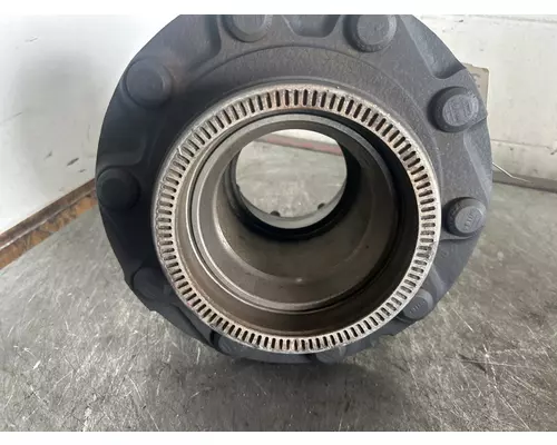 GUNITE R46-170 Hub