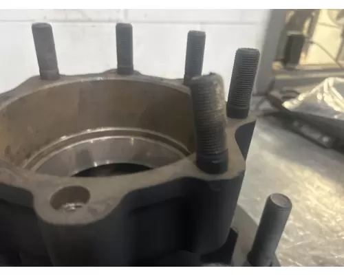 GUNITE R46-170 Hub