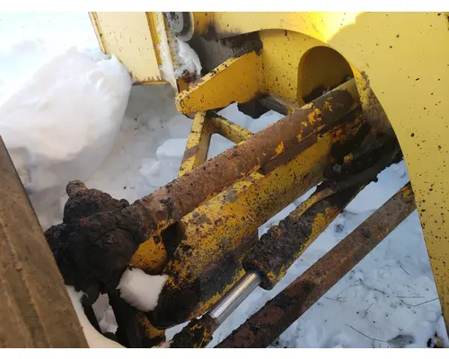 Galion 850B Equip Axle