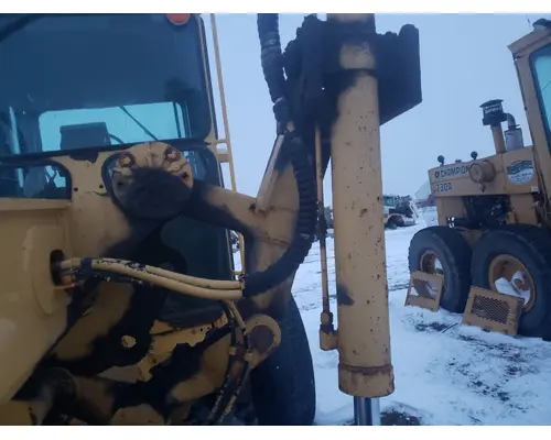 Galion 850B Equip Linkage