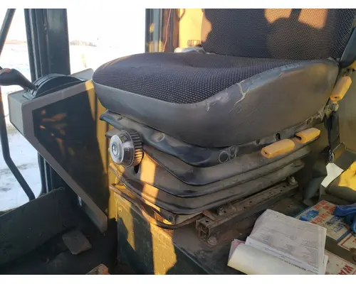 Galion 850B Equip Seat
