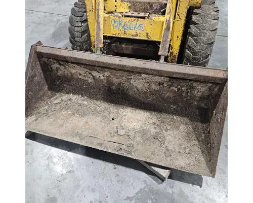 Gehl 4625SX Equipment (Mounted)