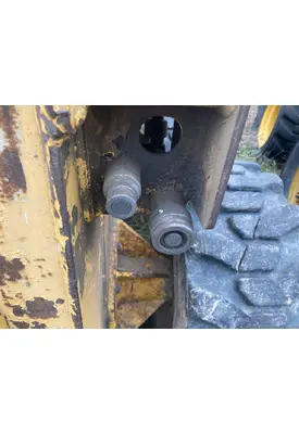 Gehl 4635SX Equipment (Mounted)