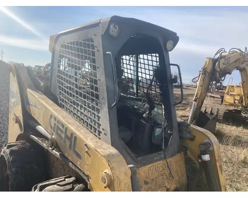 Gehl R220 Equip Cab Assembly