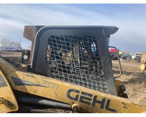 Gehl R220 Equip Cab Assembly