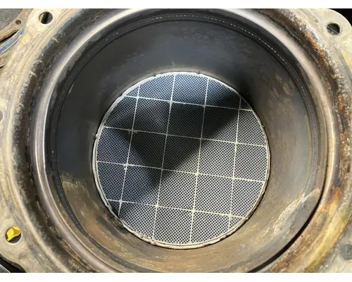 Gehl R220 Equip Exhaust DPF Assem