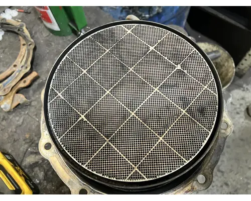 Gehl R220 Equip Exhaust DPF Assem