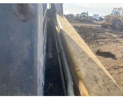 Gehl R220 Equip Hydraulic Line