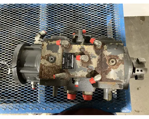 Gehl R220 Equip Hydrostatic Pump