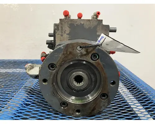 Gehl R220 Equip Hydrostatic Pump