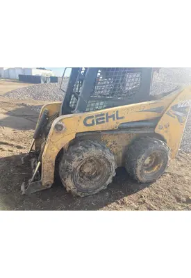 Gehl R220 Equip Loader Arm