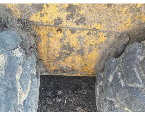 Gehl R220 Equip PanelCover