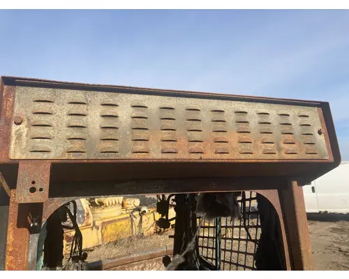 Gehl R220 Equip PanelCover