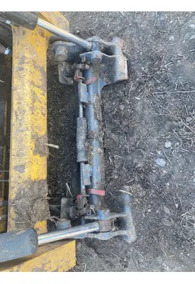 Gehl R220 Equip Quick Coupler