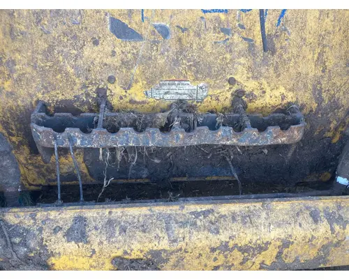 Gehl R220 Equip Step