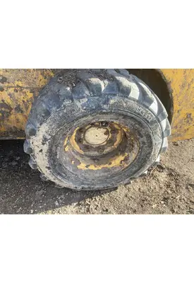 Gehl R220 Equip Tire and Rim