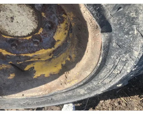 Gehl R220 Equip Tire and Rim