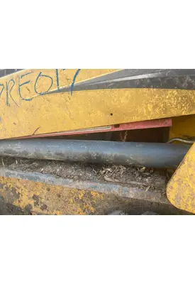 Gehl R220 Equipment (Mounted)