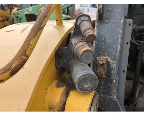 Gehl SL7810 Equipment (Mounted)
