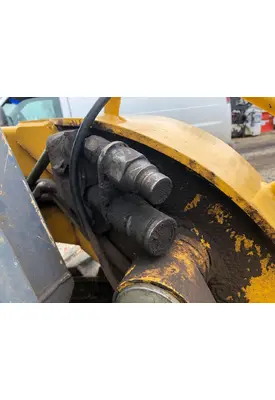 Gehl SL7810 Equipment (Mounted)
